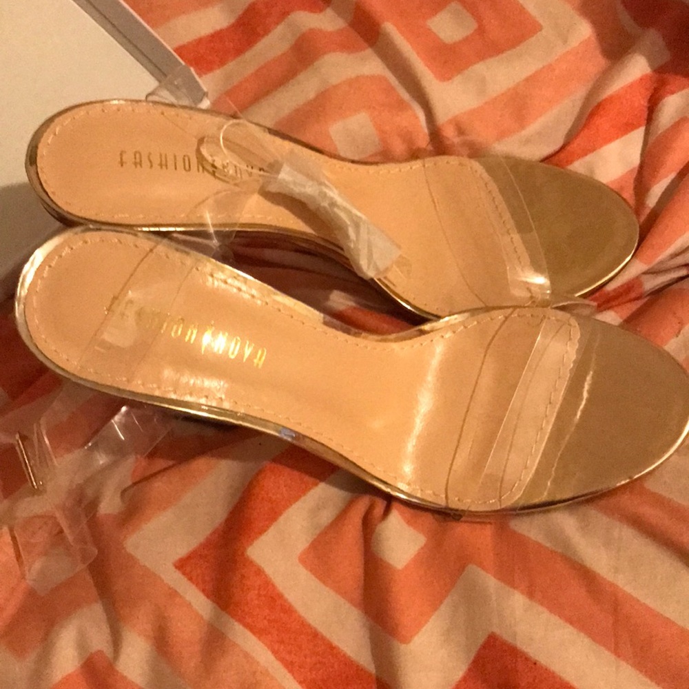 Fashion nova heels